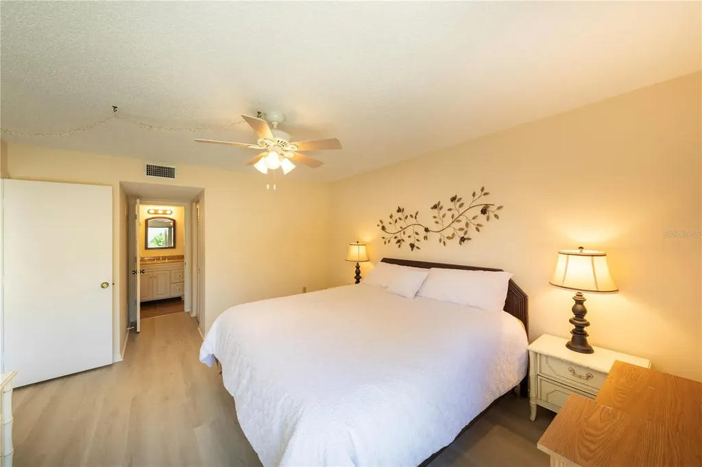 696 Bird Bay Drive W Venice FL 34285