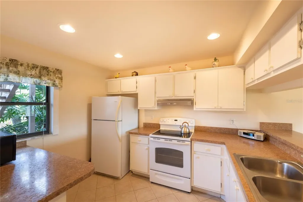 696 Bird Bay Drive W Venice FL 34285