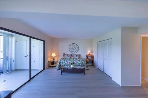696 Bird Bay Drive W Venice FL 34285