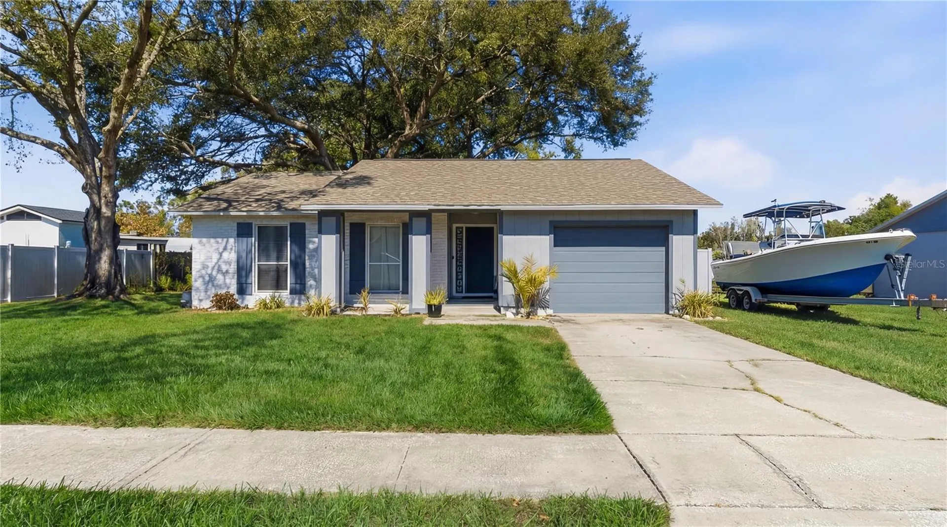 404 King Louis Court Seffner FL 33584