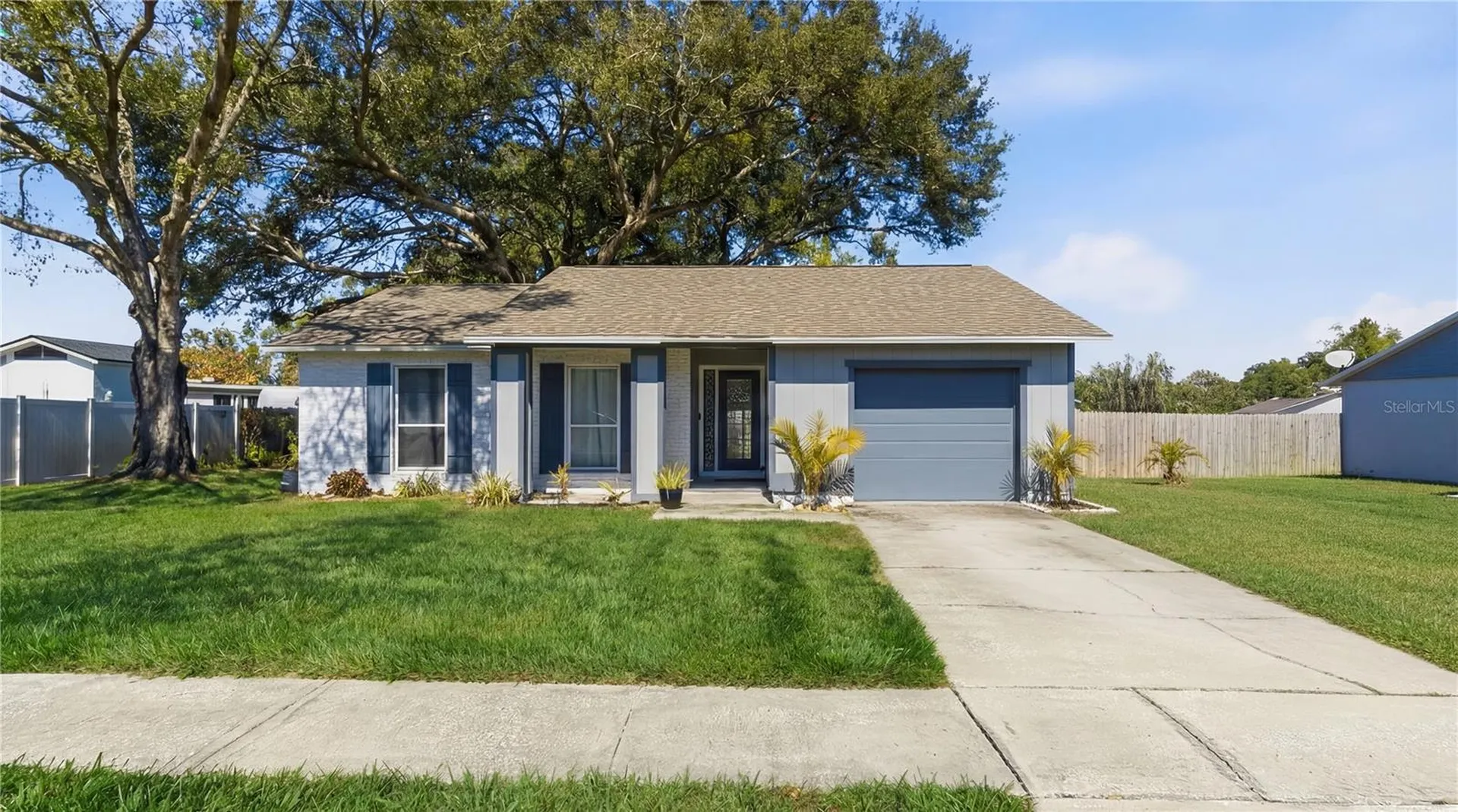 404 King Louis Court Seffner FL 33584