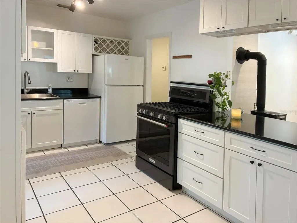 929 NE 7th Avenue Gainesville FL 32601