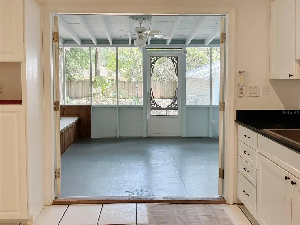 929 NE 7th Avenue Gainesville FL 32601