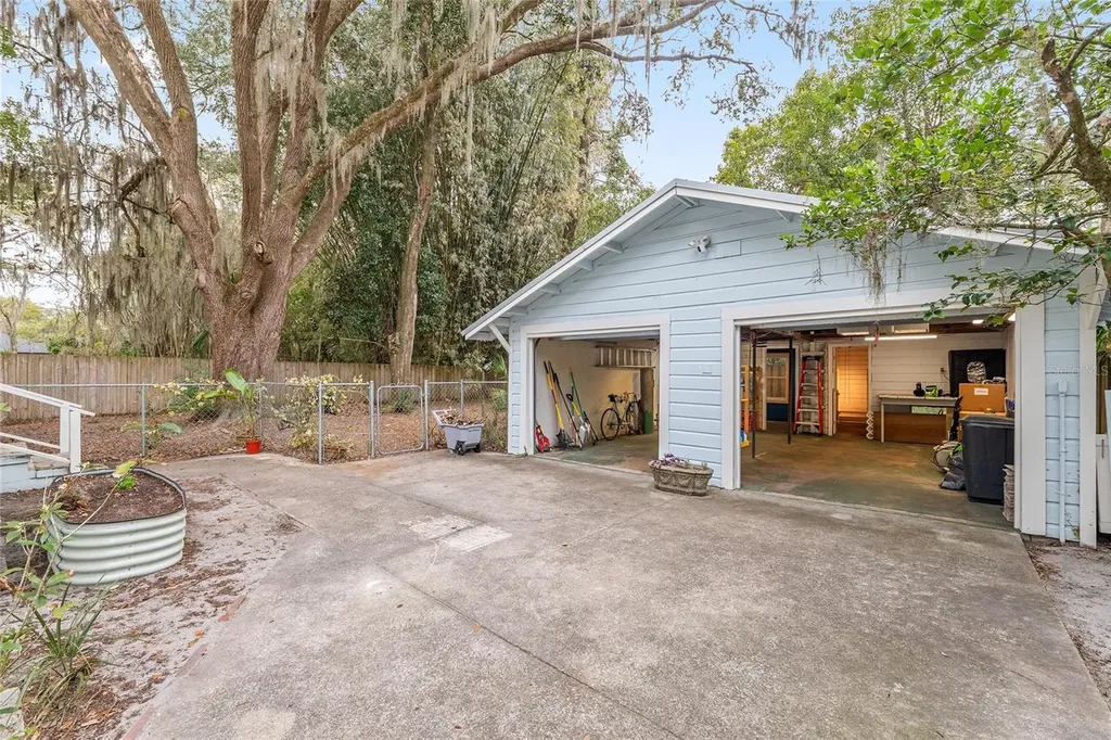 929 NE 7th Avenue Gainesville FL 32601