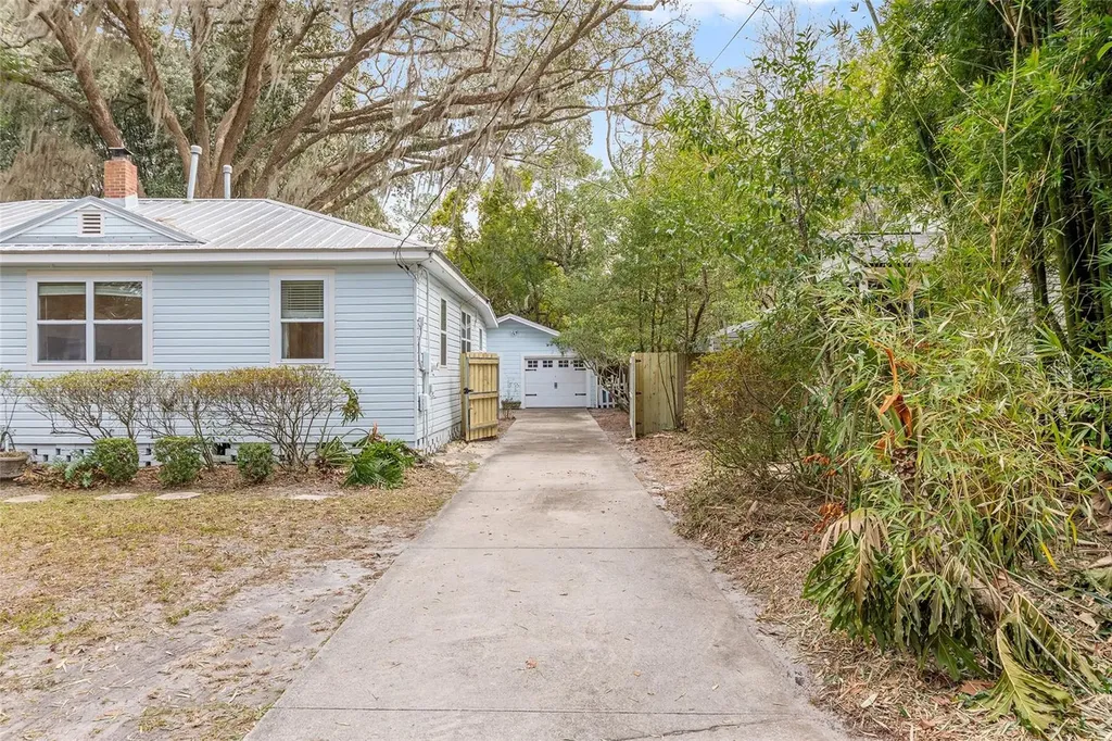 929 NE 7th Avenue Gainesville FL 32601