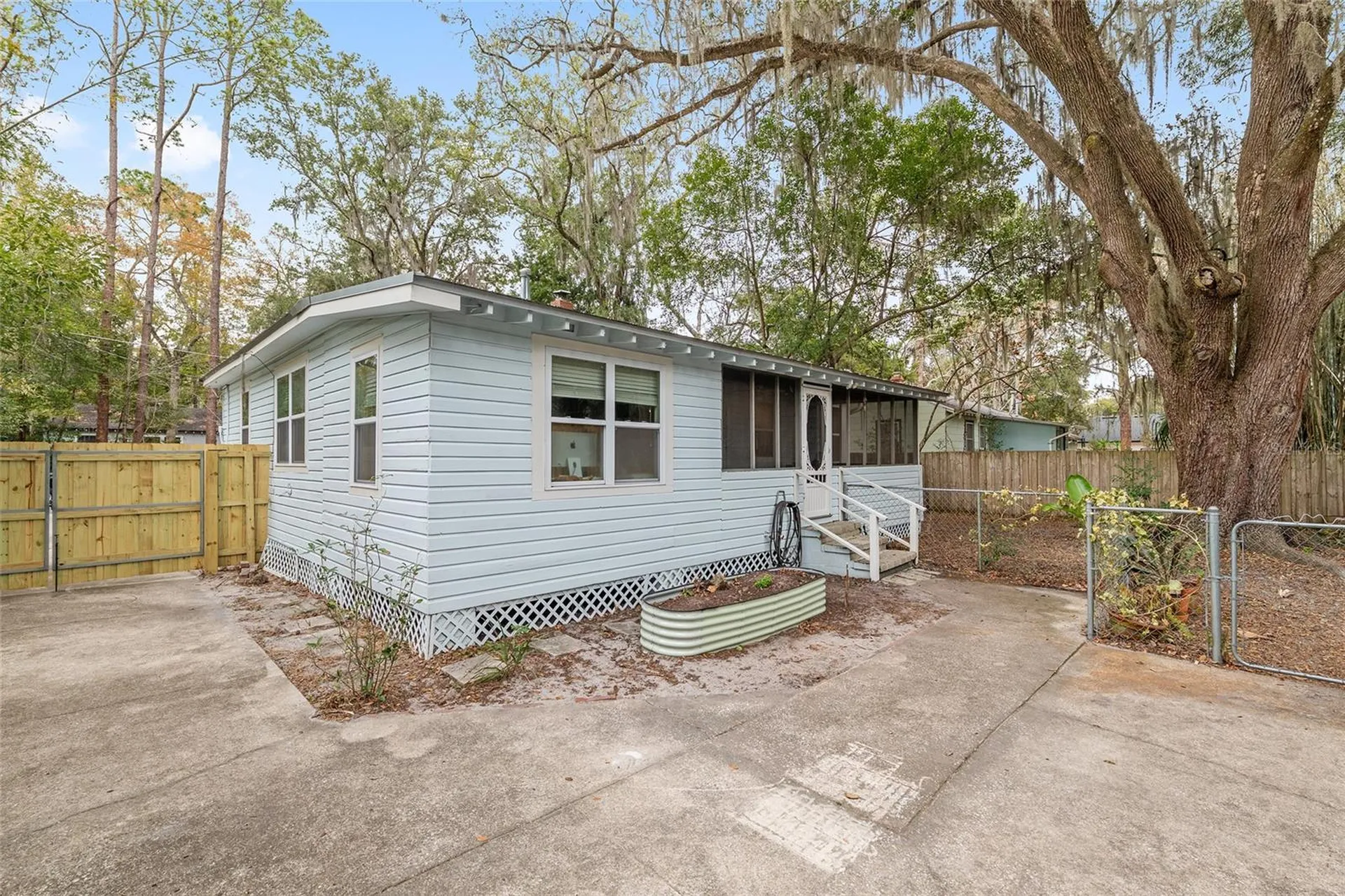 929 NE 7th Avenue Gainesville FL 32601