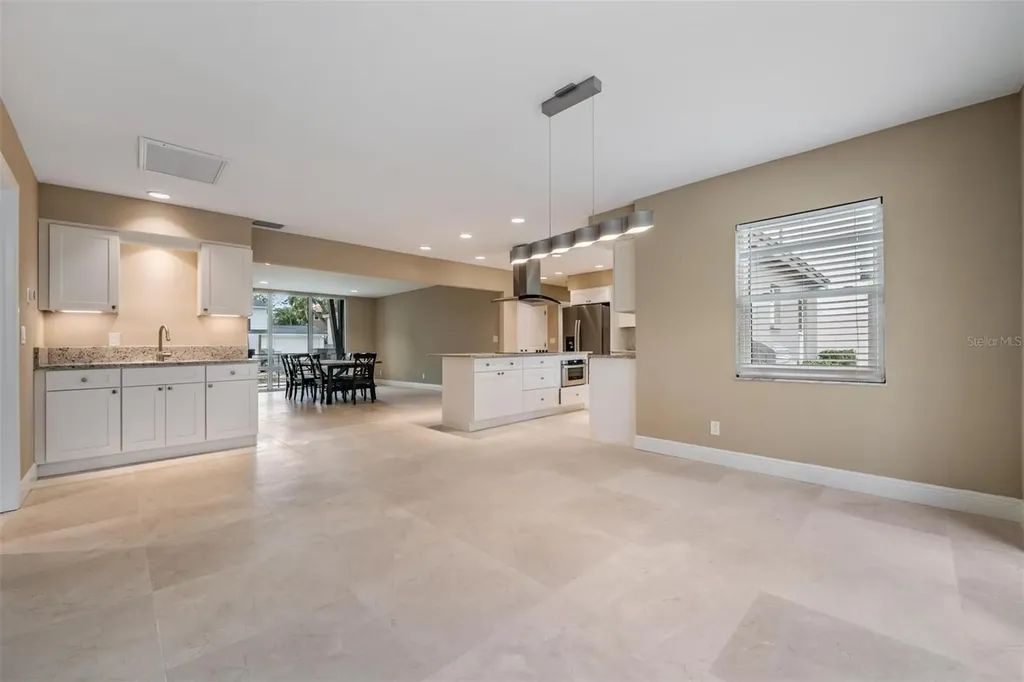 4909 W Dryad Street Tampa FL 33629