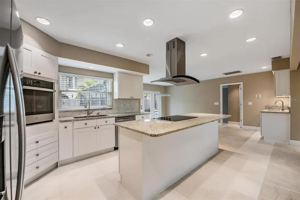 4909 W Dryad Street Tampa FL 33629