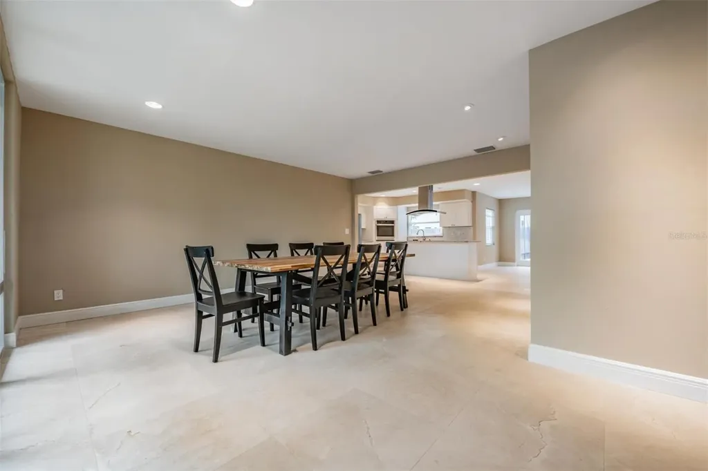 4909 W Dryad Street Tampa FL 33629