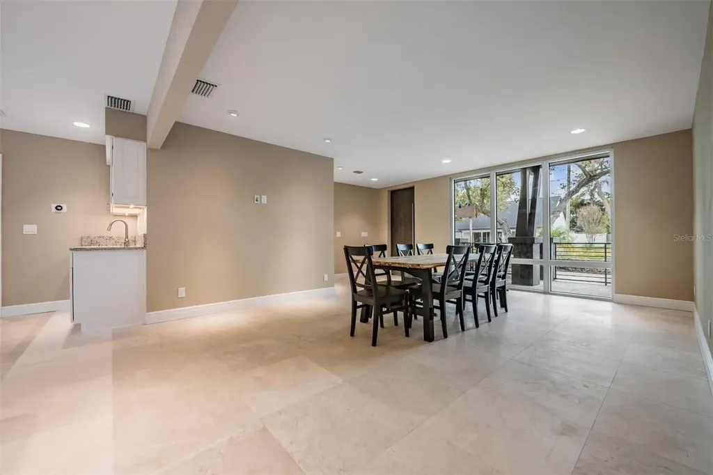 4909 W Dryad Street Tampa FL 33629