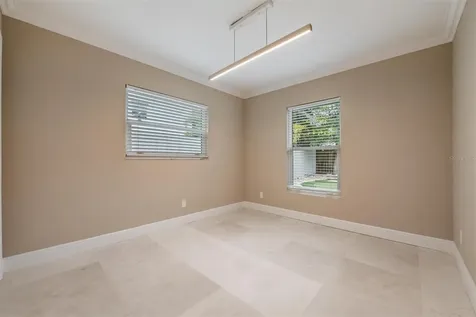 4909 W Dryad Street Tampa FL 33629