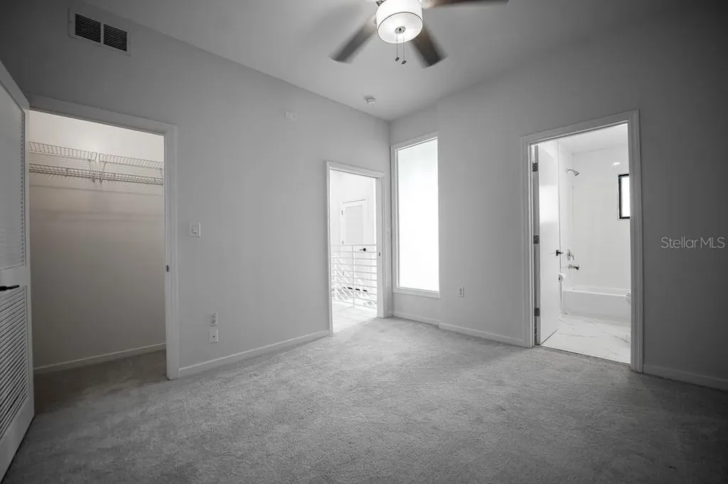 460 E Jackson Street Orlando FL 32801