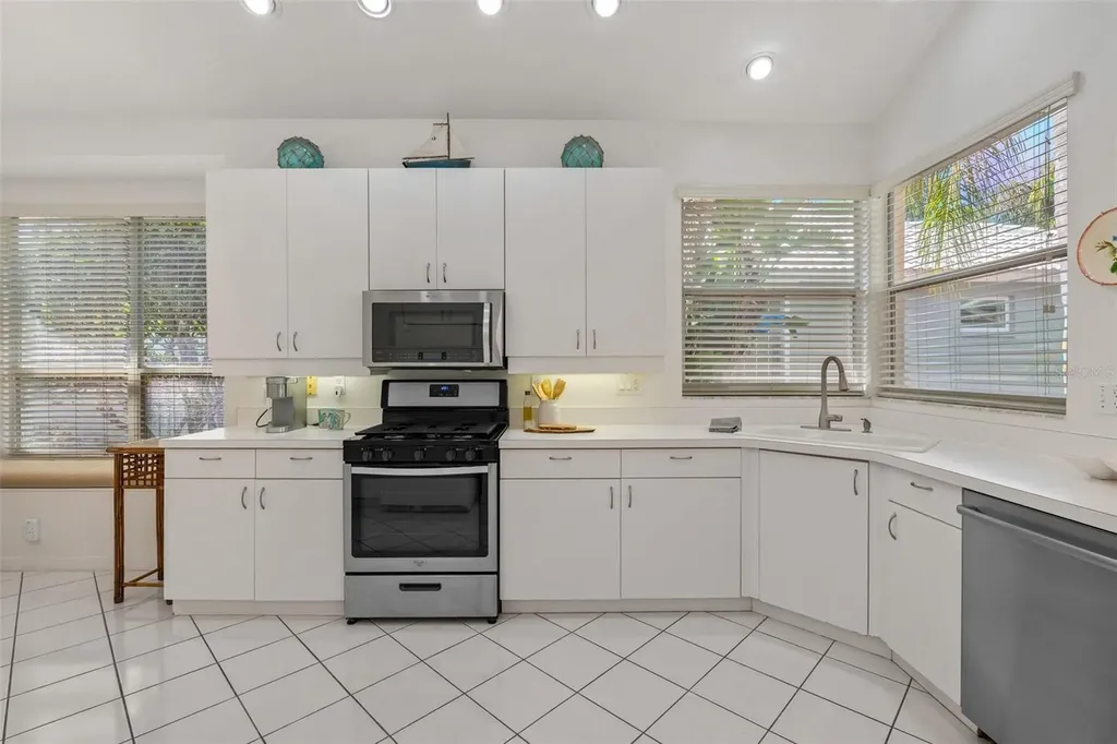 6427 Berkshire Place University Park FL 34201