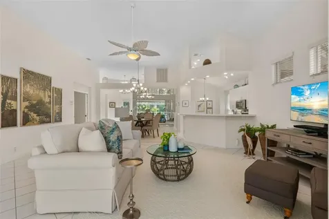 6427 Berkshire Place University Park FL 34201