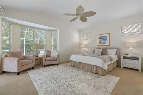 6427 Berkshire Place University Park FL 34201