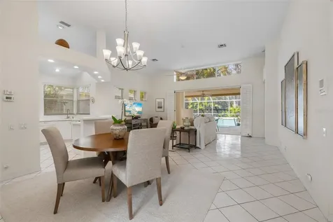 6427 Berkshire Place University Park FL 34201