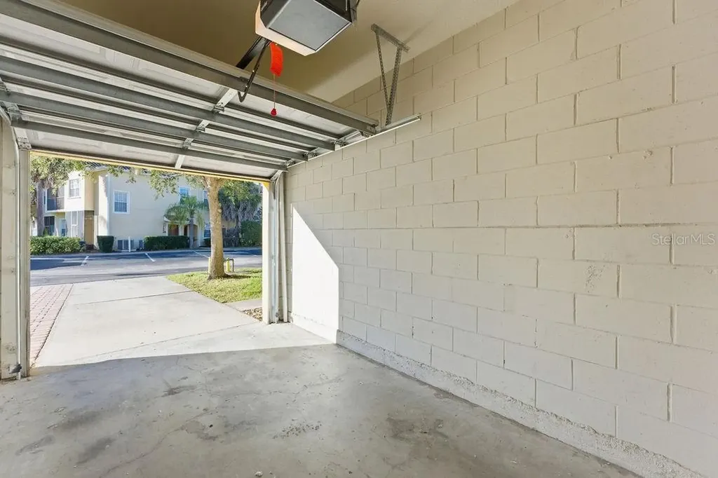 2795 Oakwater Drive Kissimmee FL 34747
