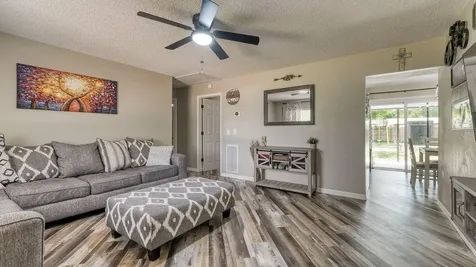 2122 Lake Boulevard Winter Haven FL 33881