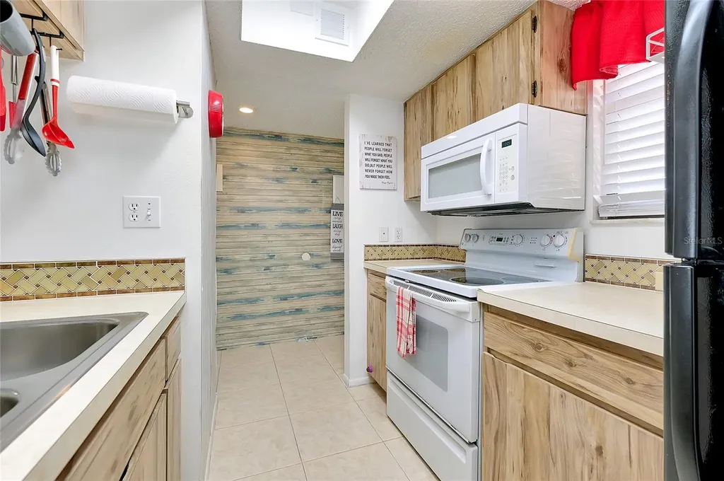 1999 Kings Highway Punta Gorda FL 33980