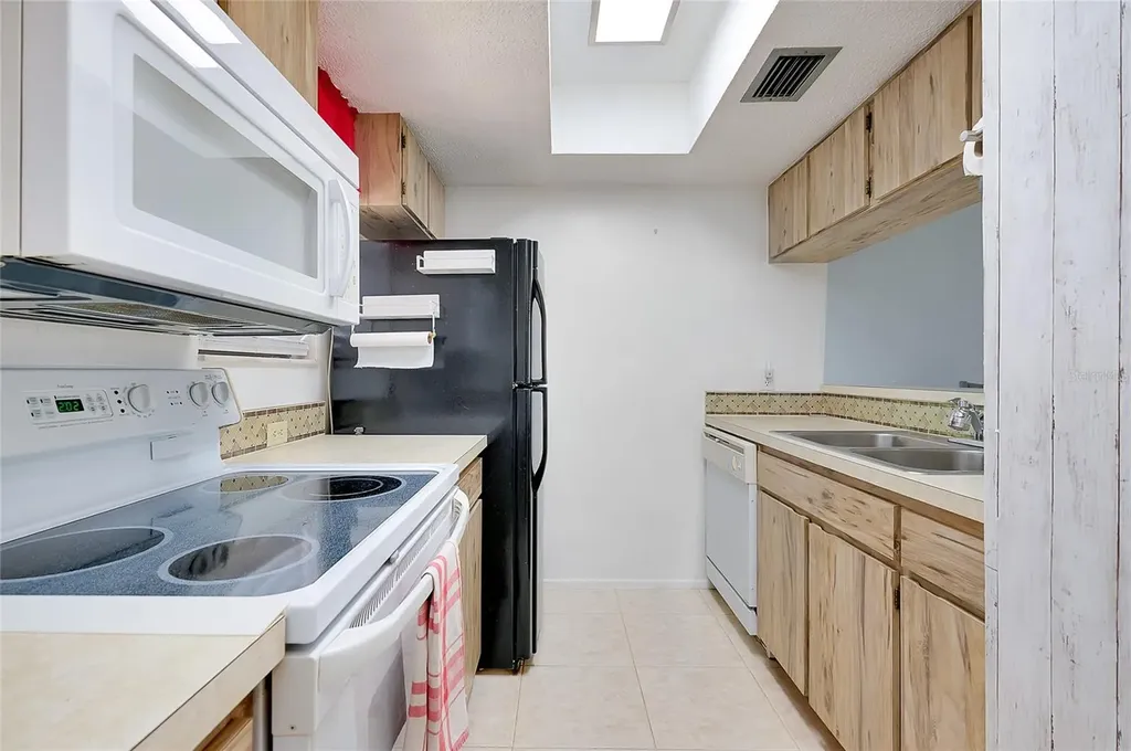 1999 Kings Highway Punta Gorda FL 33980