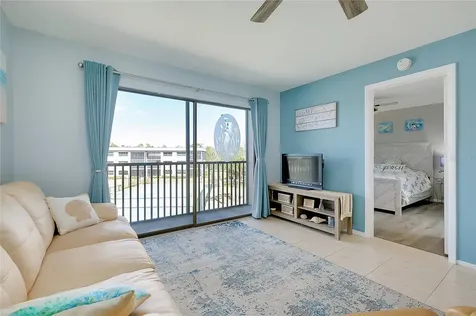 1999 Kings Highway Punta Gorda FL 33980