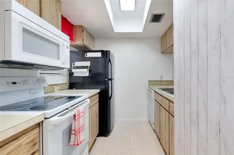 1999 Kings Highway Punta Gorda FL 33980