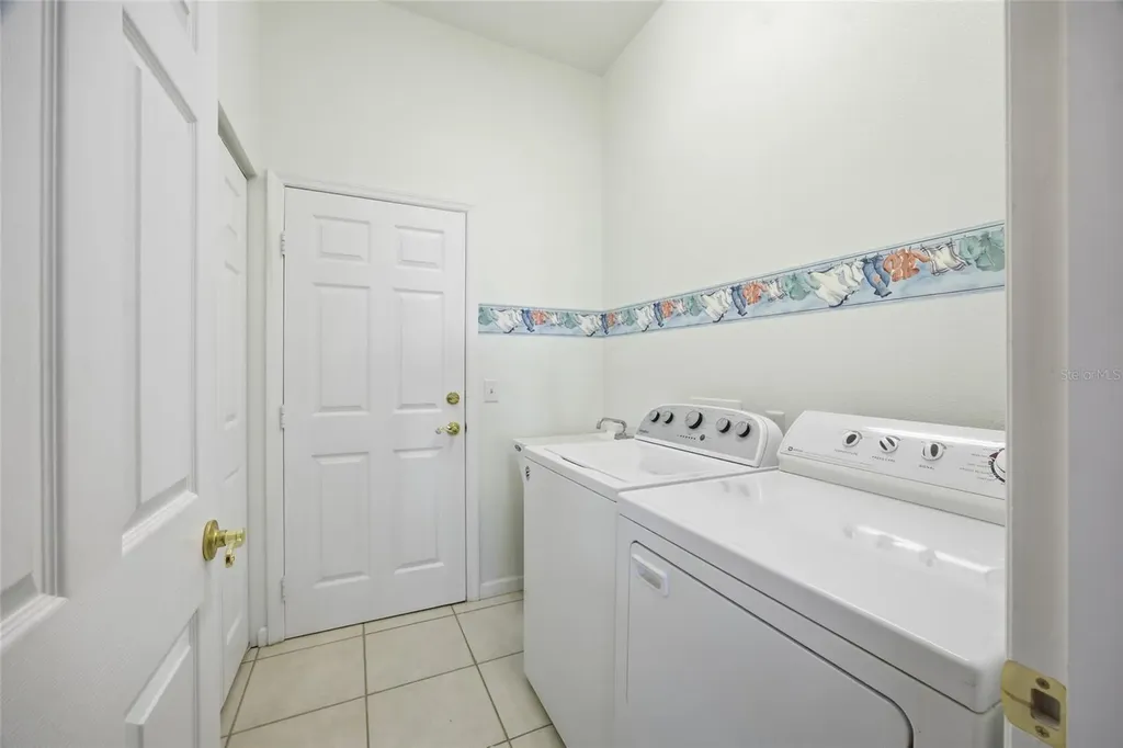 5600 NW 27th Place Ocala FL 34482