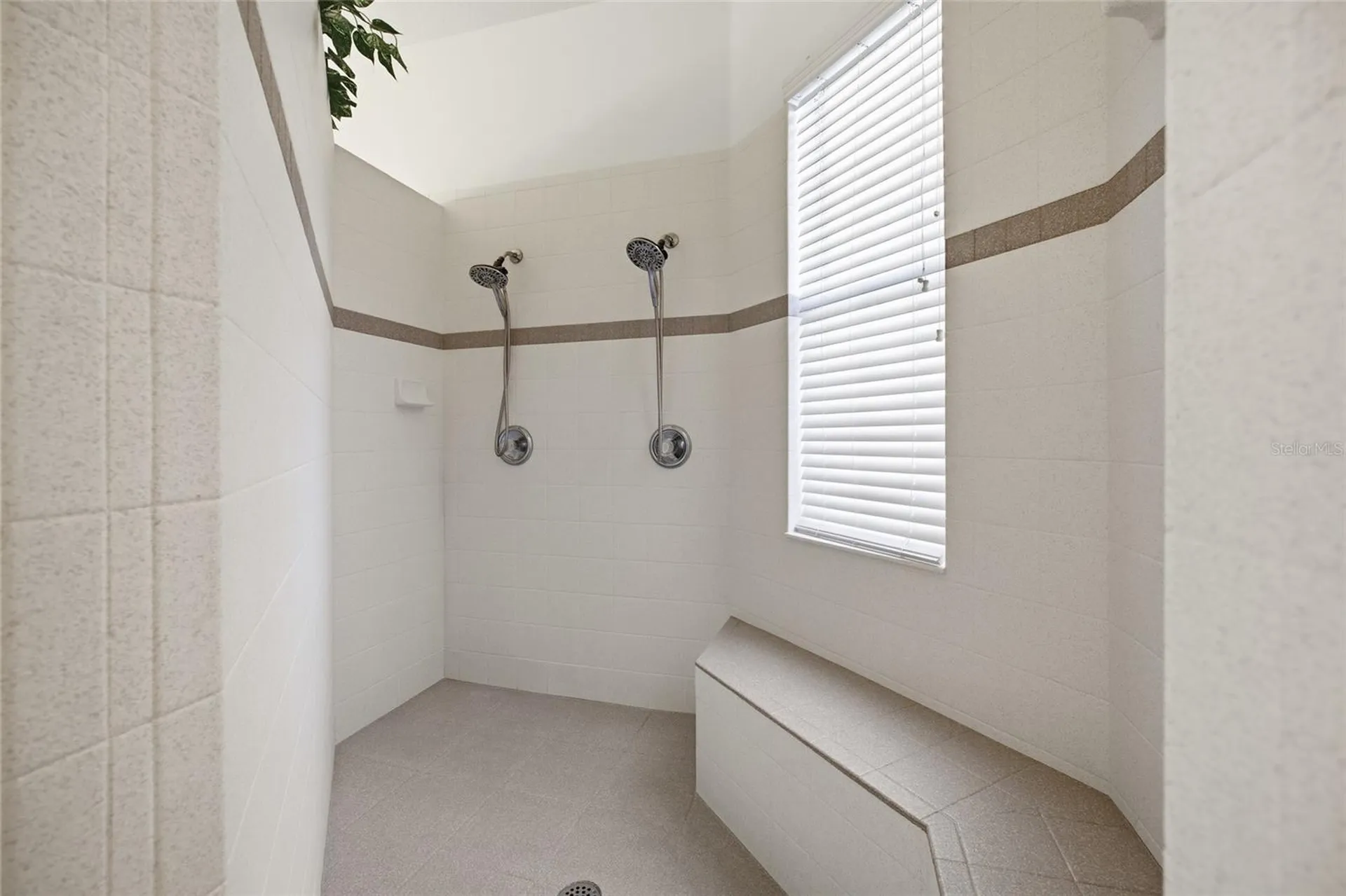 5600 NW 27th Place Ocala FL 34482