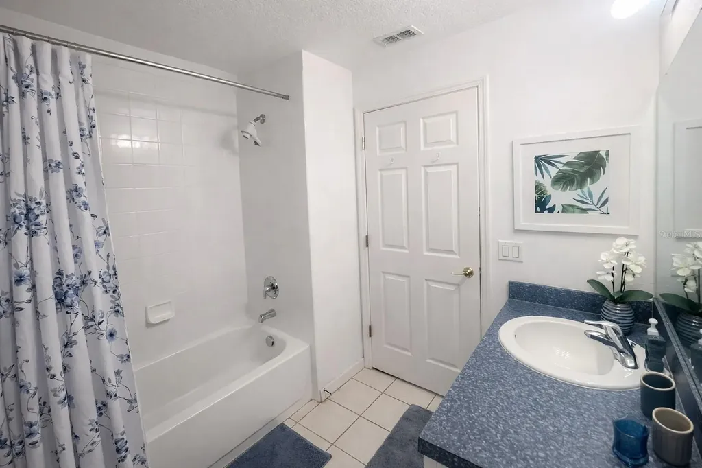 643 Highgate Park Boulevard Davenport FL 33897