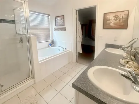 643 Highgate Park Boulevard Davenport FL 33897