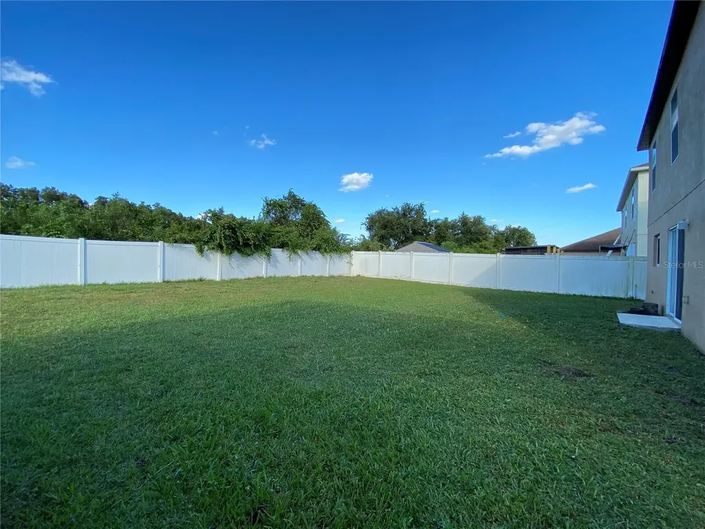 4678 Ross Lanier Lane Kissimmee FL 34758