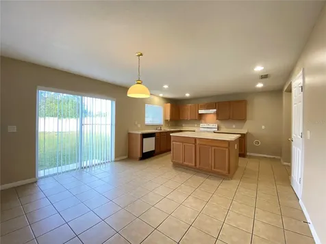 4678 Ross Lanier Lane Kissimmee FL 34758