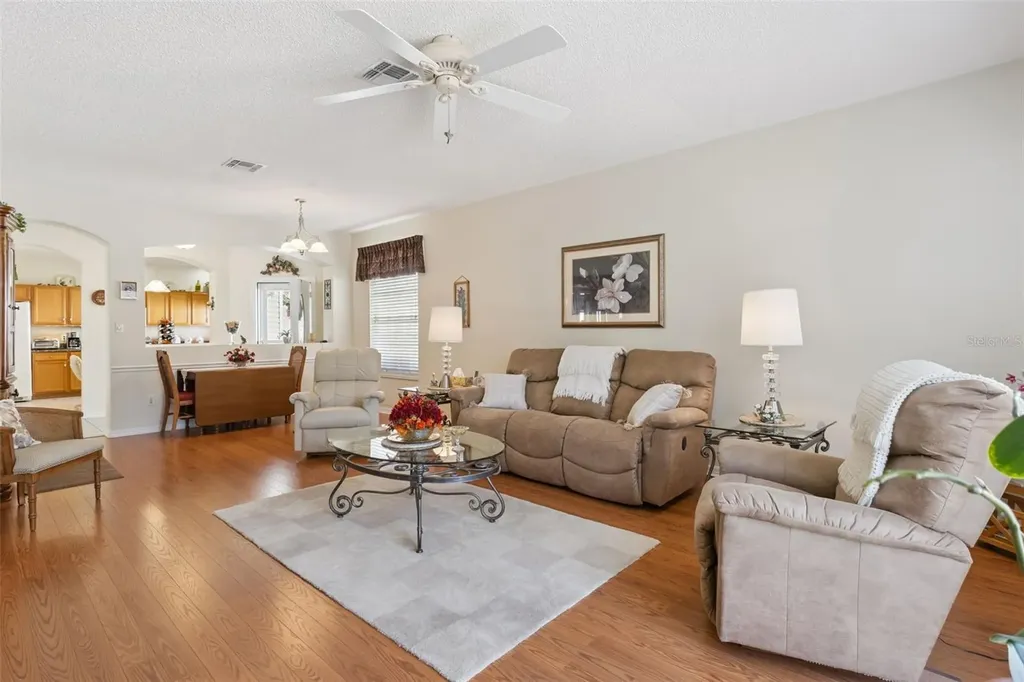 25239 Cranes Roost Circle Leesburg FL 34748