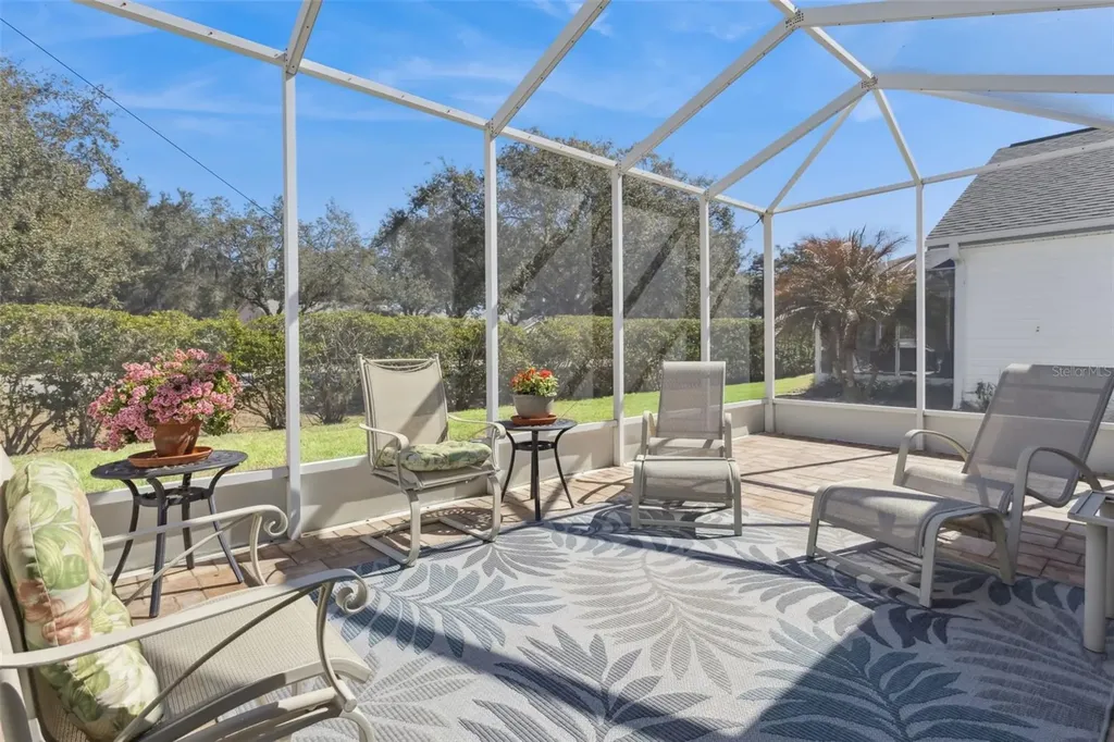 25239 Cranes Roost Circle Leesburg FL 34748