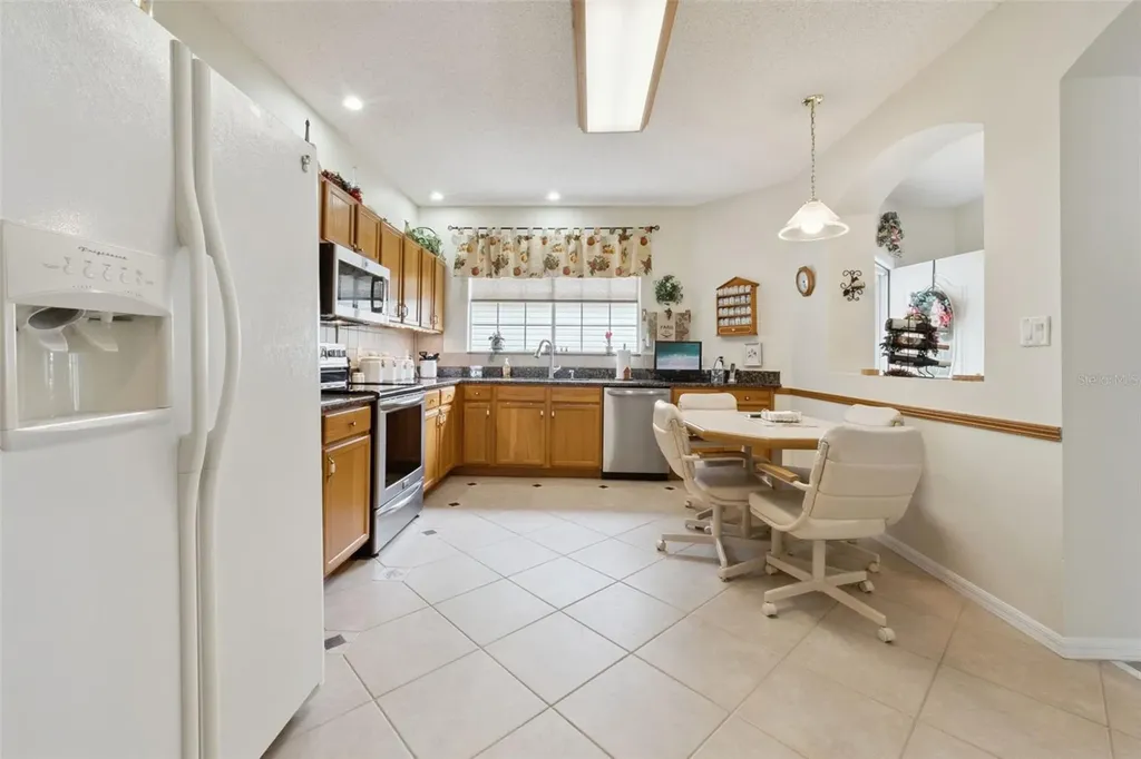 25239 Cranes Roost Circle Leesburg FL 34748