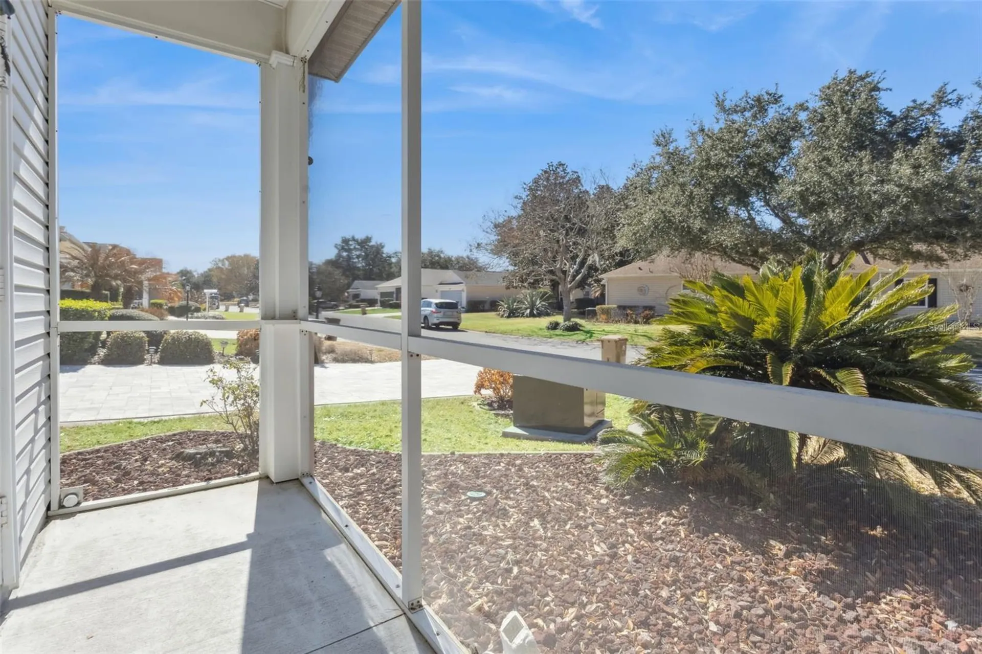 25239 Cranes Roost Circle Leesburg FL 34748