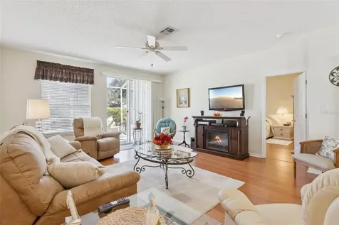 25239 Cranes Roost Circle Leesburg FL 34748