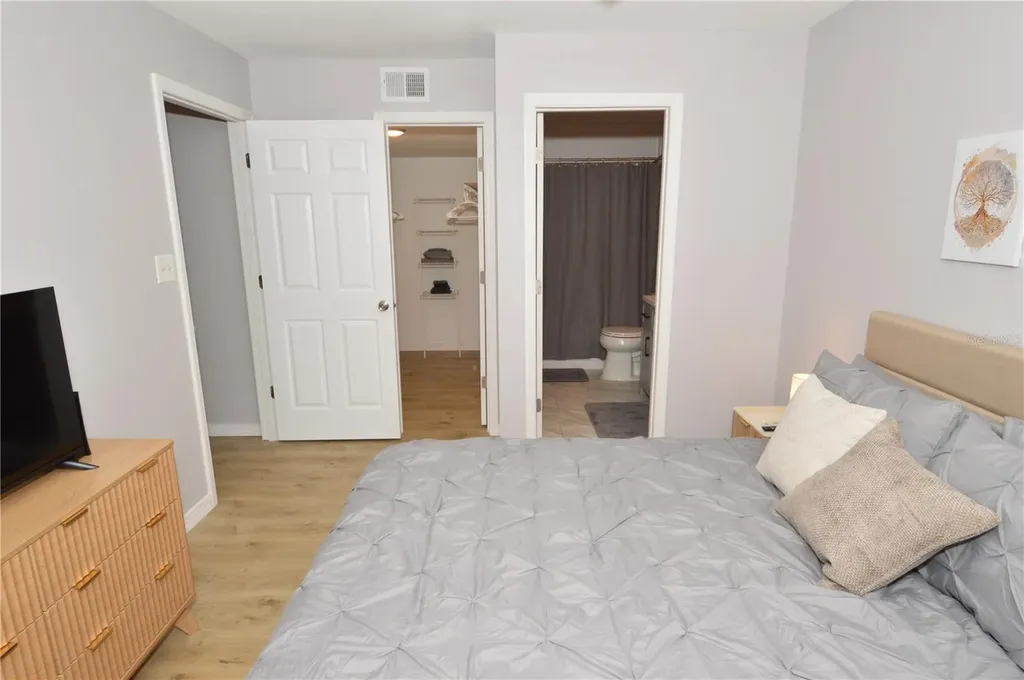 8653 Fancy Finch Drive Tampa FL 33614