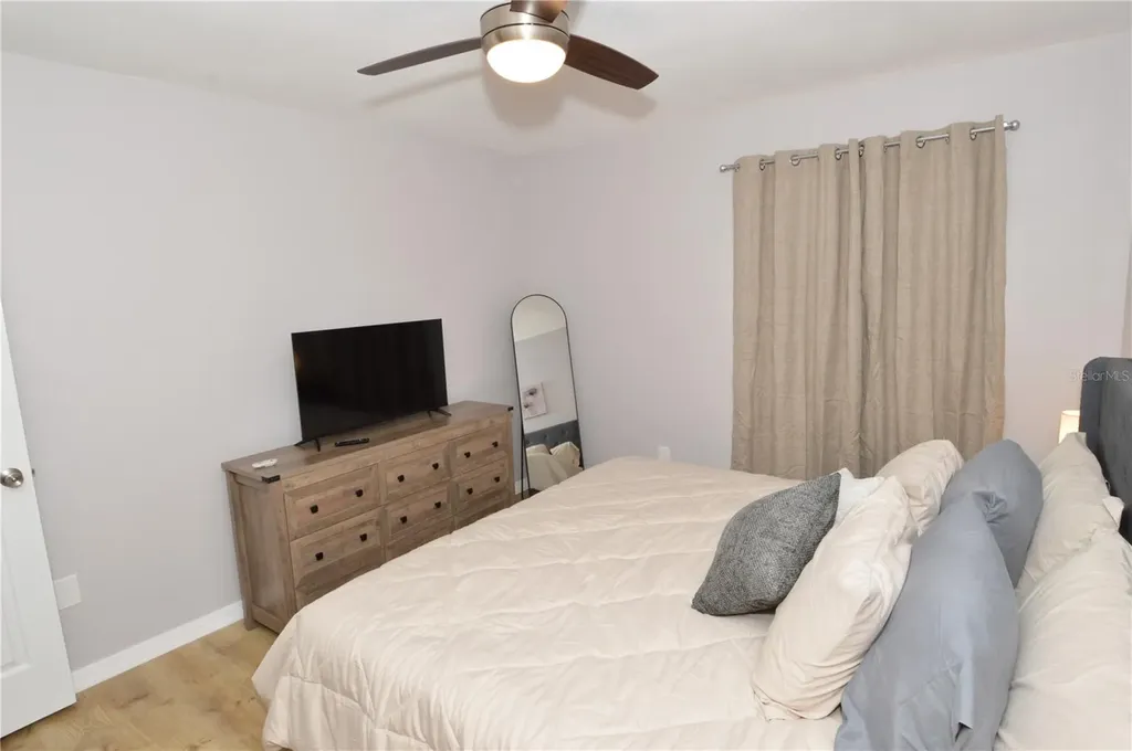 8653 Fancy Finch Drive Tampa FL 33614