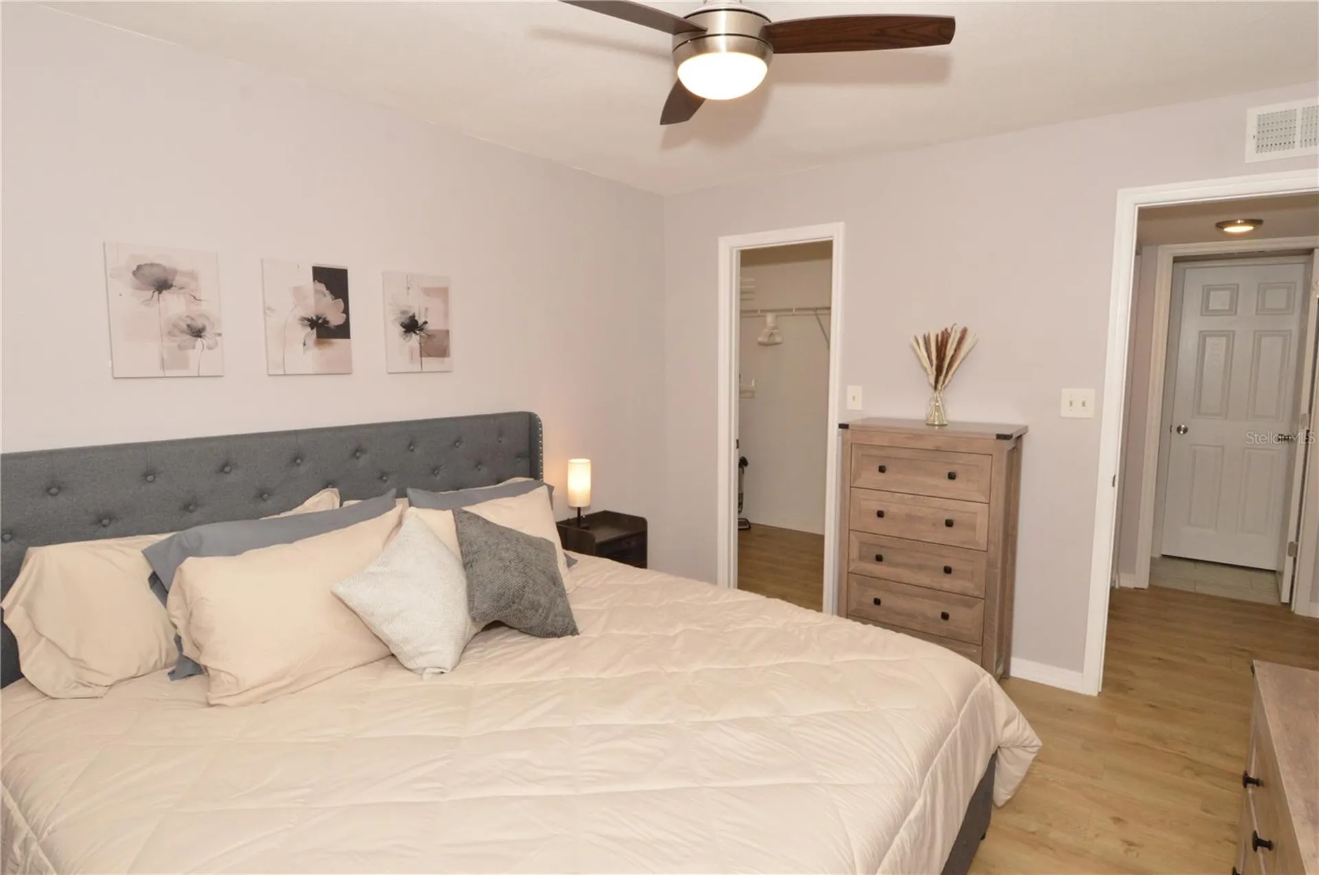 8653 Fancy Finch Drive Tampa FL 33614