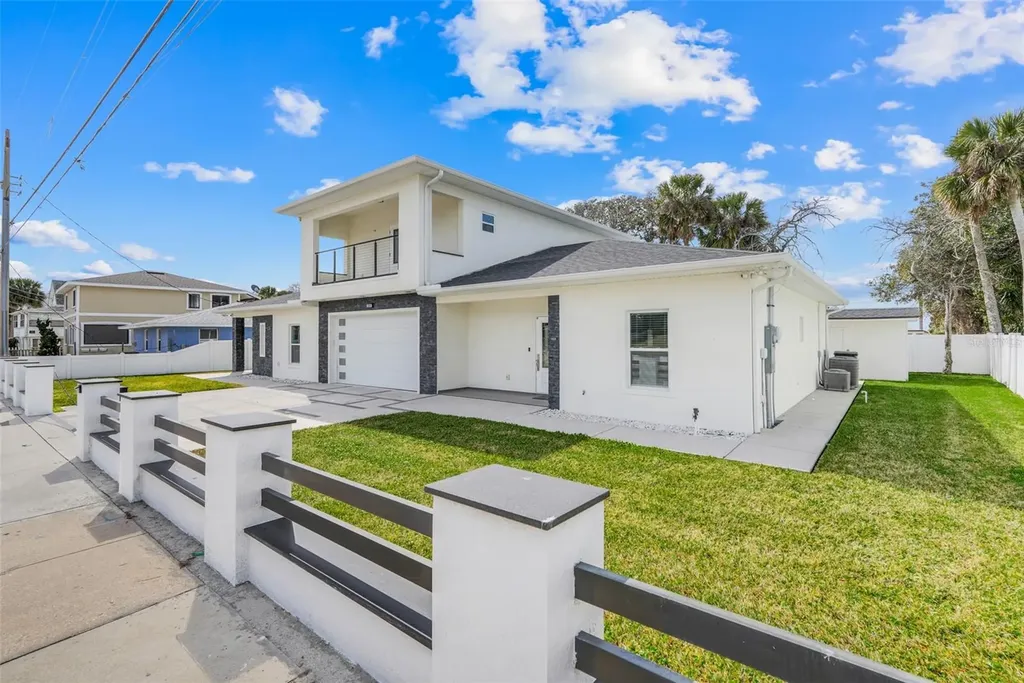 223 N Peninsula Drive Daytona Beach FL 32118