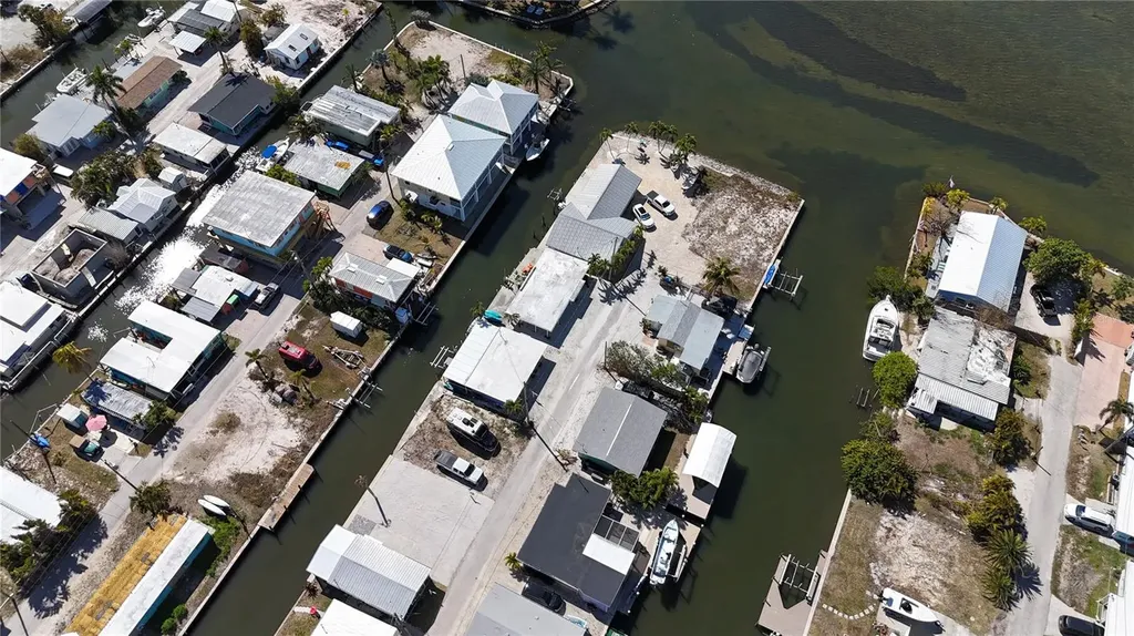 2650 Coco Plum Drive Matlacha FL 33993