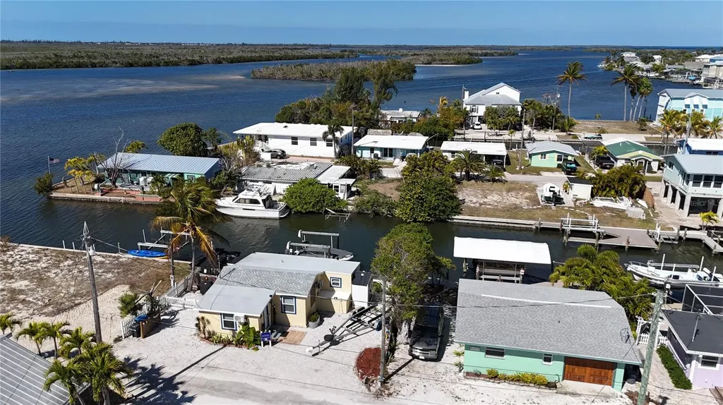 2650 Coco Plum Drive Matlacha FL 33993