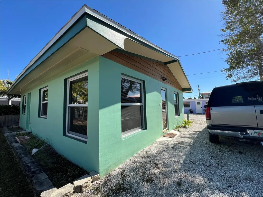 2650 Coco Plum Drive Matlacha FL 33993