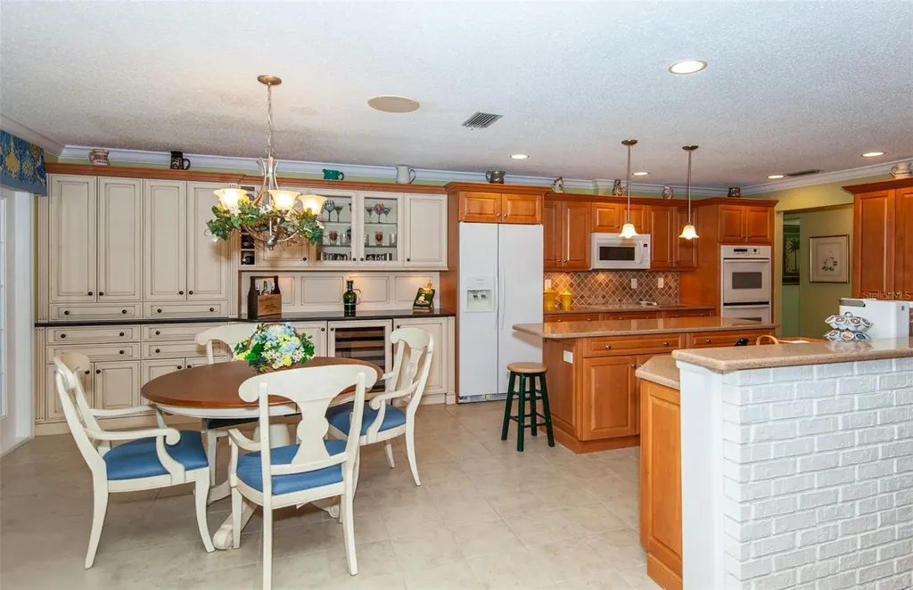 810 Carnoustie Drive Venice FL 34293