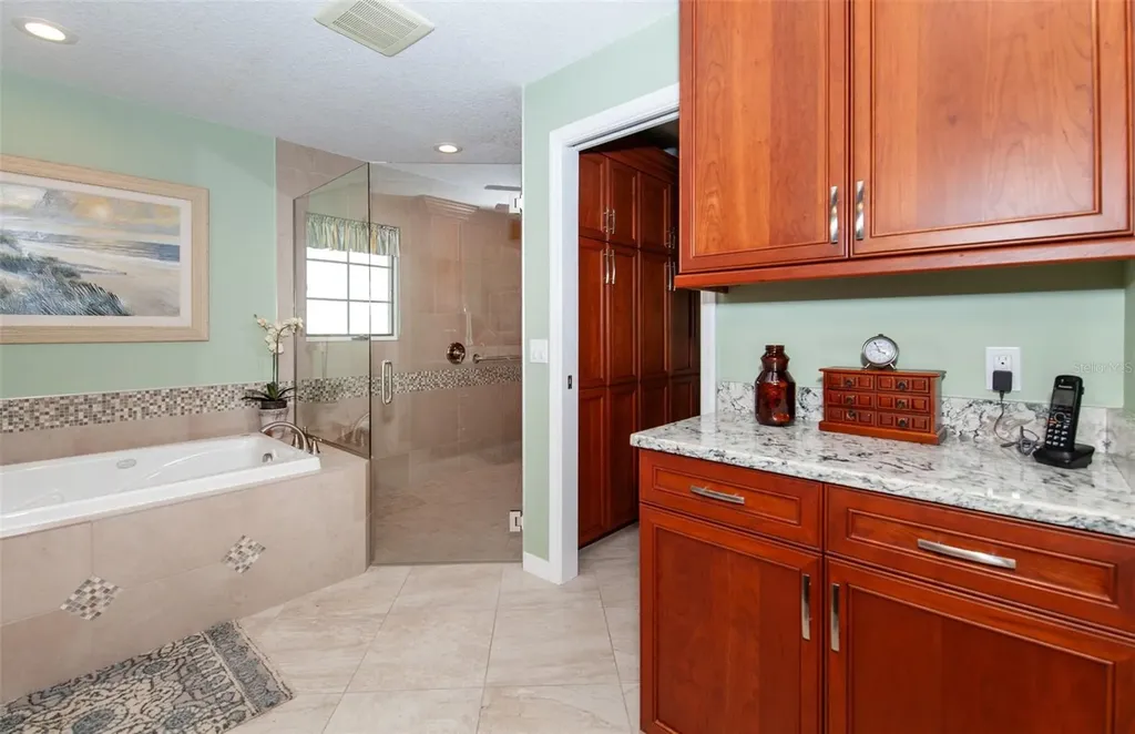 810 Carnoustie Drive Venice FL 34293