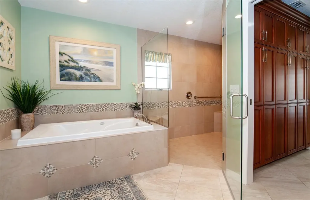 810 Carnoustie Drive Venice FL 34293