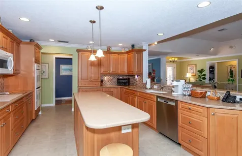 810 Carnoustie Drive Venice FL 34293