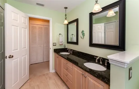 810 Carnoustie Drive Venice FL 34293