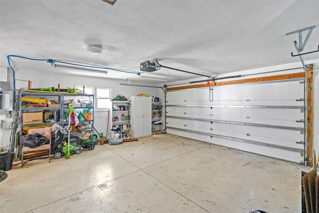 1191 87th Avenue N St Petersburg FL 33702